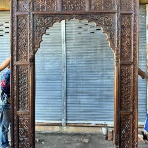 Wooden arch window design