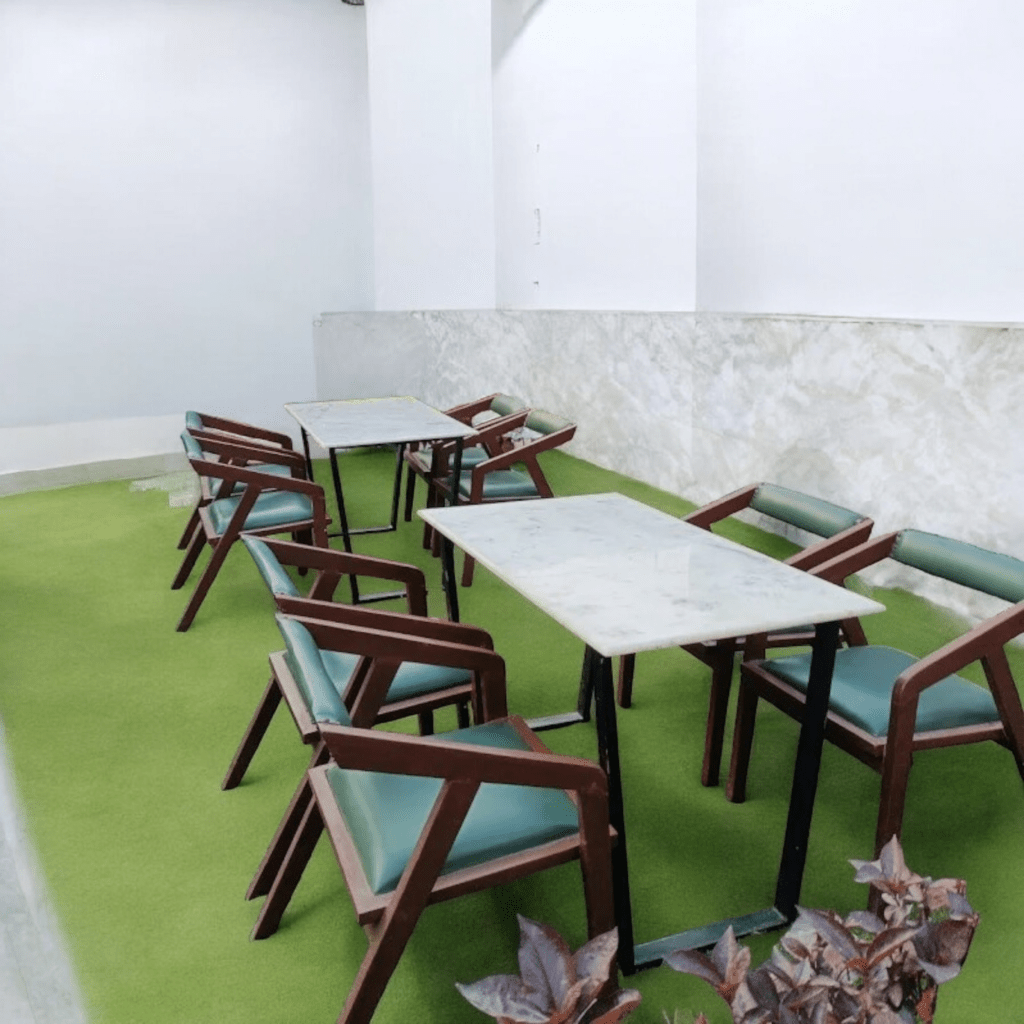 Restaurant Table and Chair Sets